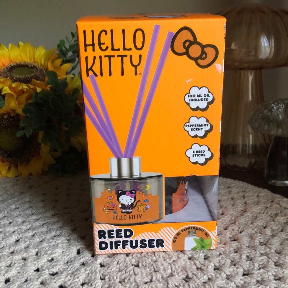Hello Kitty HALLOWEEN Reed Diffuser